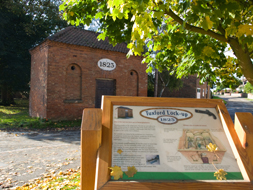 Tuxford-Lock-up